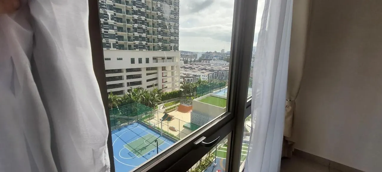 Bali Residence Az Zahra Raudhah- Muslim Friendly Malacca Apartment