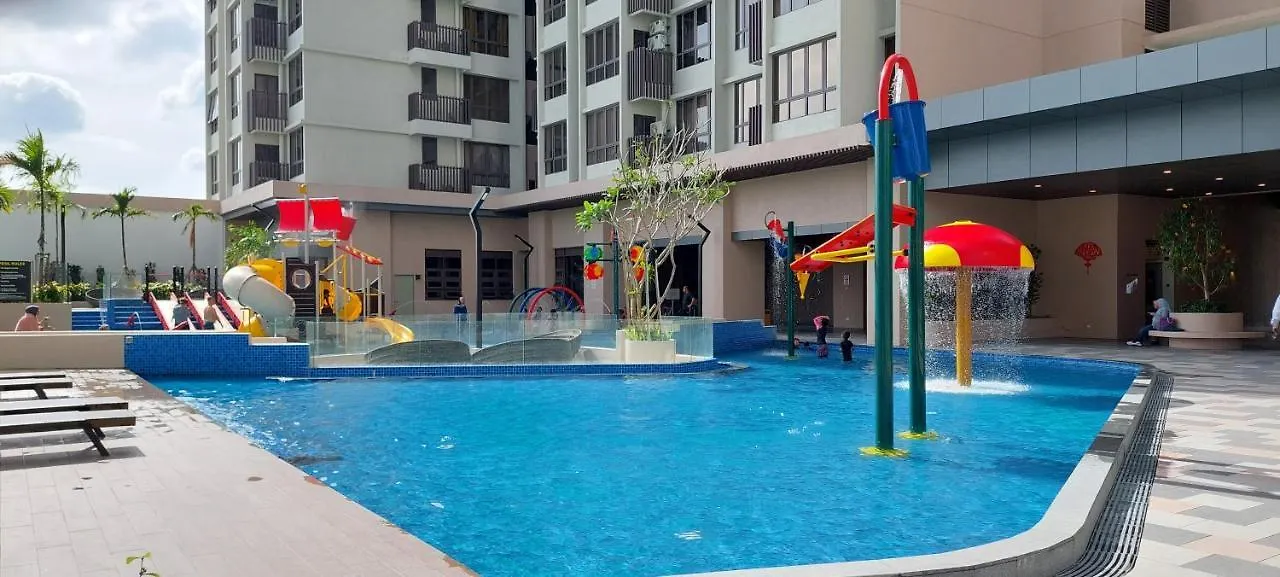 Bali Residence Az Zahra Raudhah- Muslim Friendly Malacca Apartment